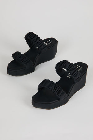 black flatform sandals | IB x HOZEN